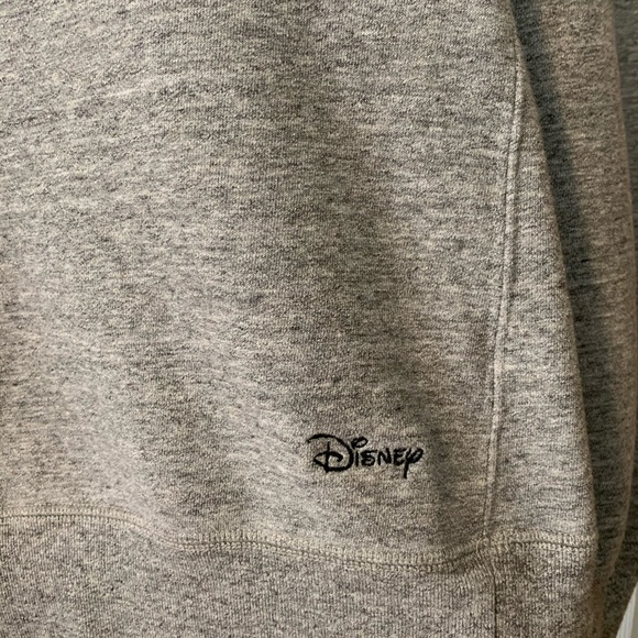 uniqlo Mickey Mouse sweatshirts - Picture 3 of 4